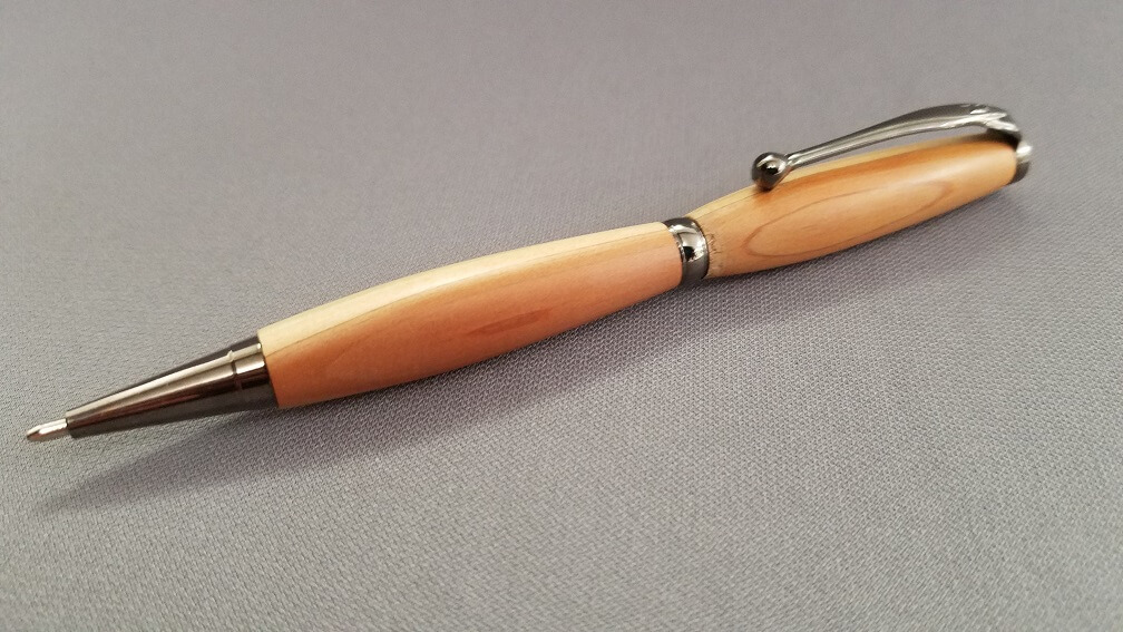 Smooth Wooden Pen (Mahogany)